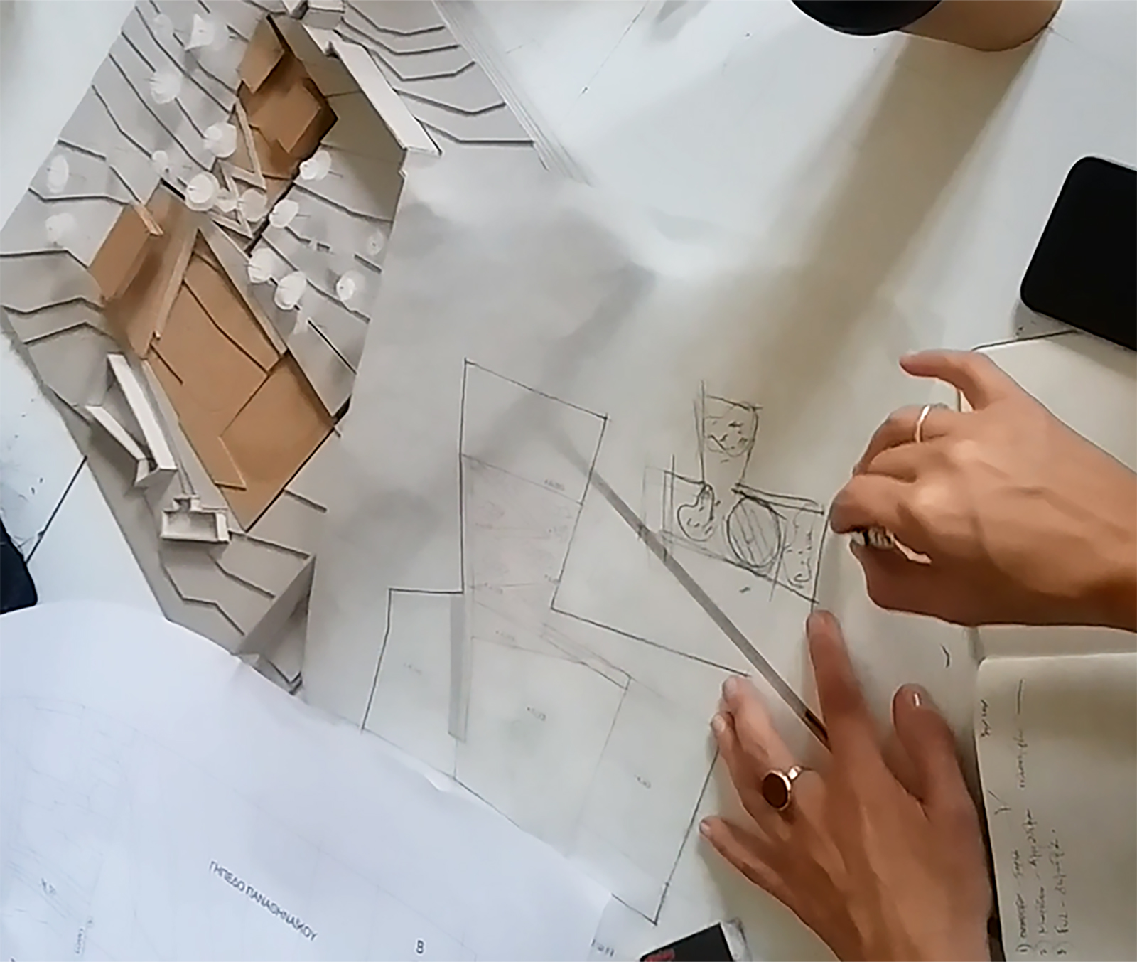 METAPHOR AND ANALOGY AS HERMENEUTIC TOOLS IN ARCHITECTURAL DESIGN