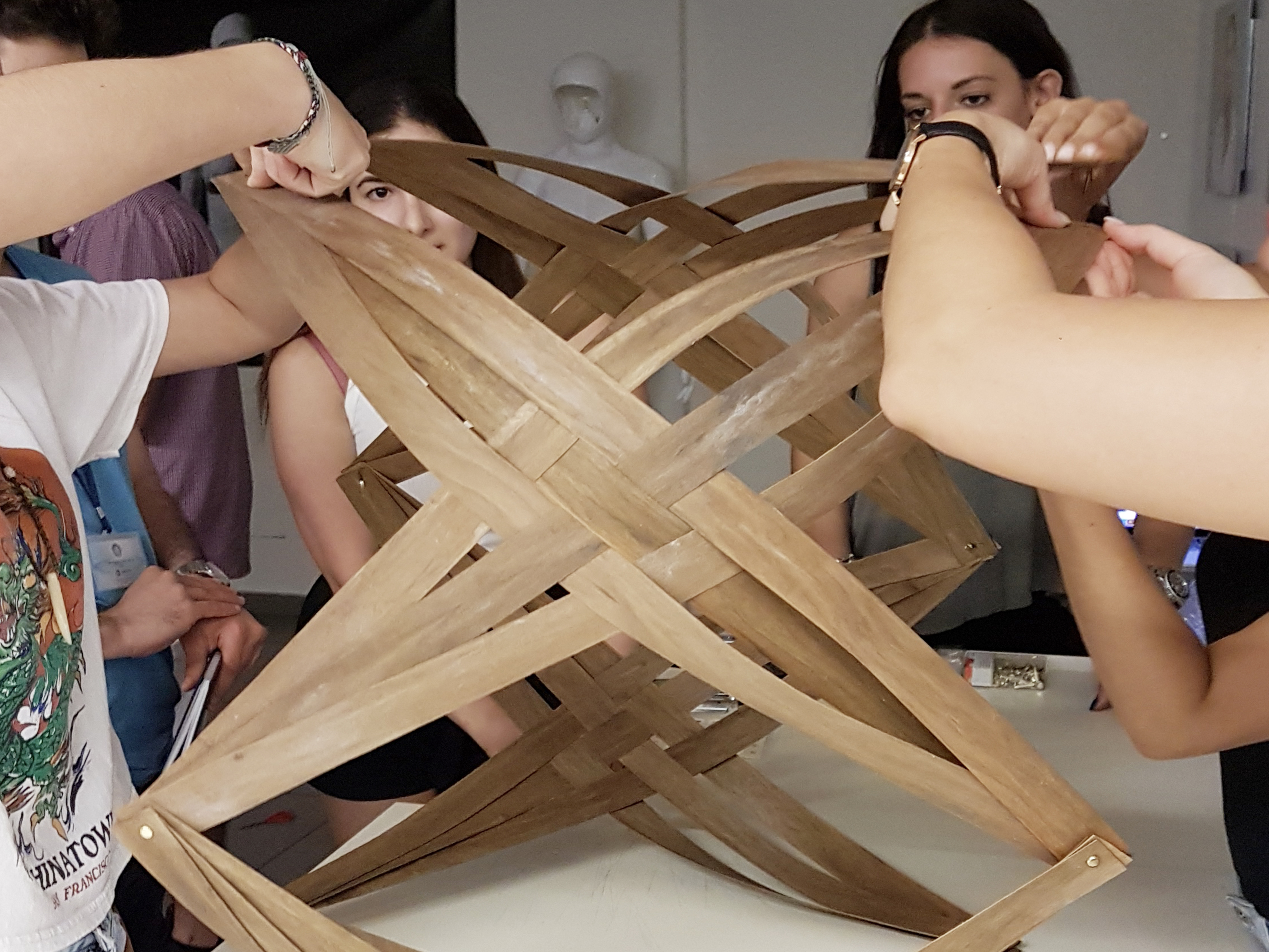 Architectural Association Athens Visiting School
Resonance :: Wander
