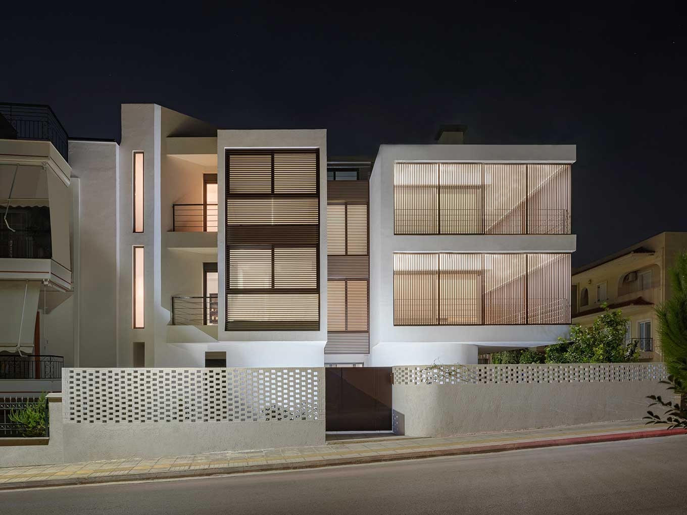 Bicubic Residence διπλοκατοικία στο Καματερό
The hive architects