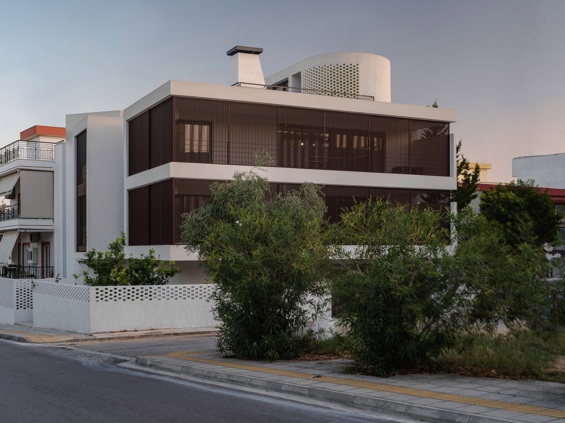 Bicubic Residence διπλοκατοικία στο Καματερό
The hive architects