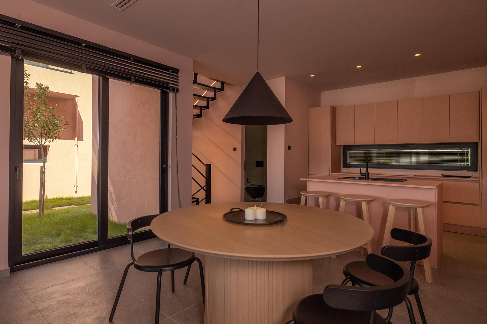 MOCHA ROOMS
Tatiana Dimou Architects